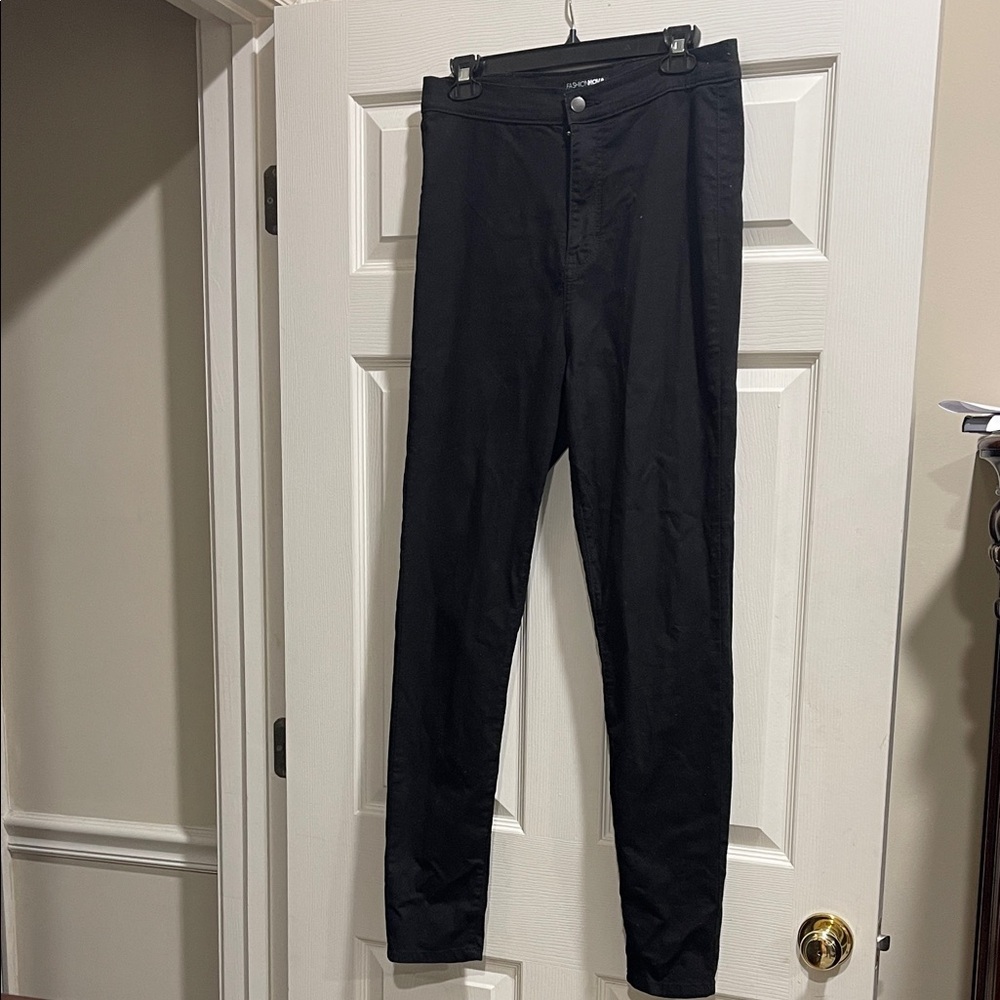 Fashion Nova Midnight Black Skinny Pants